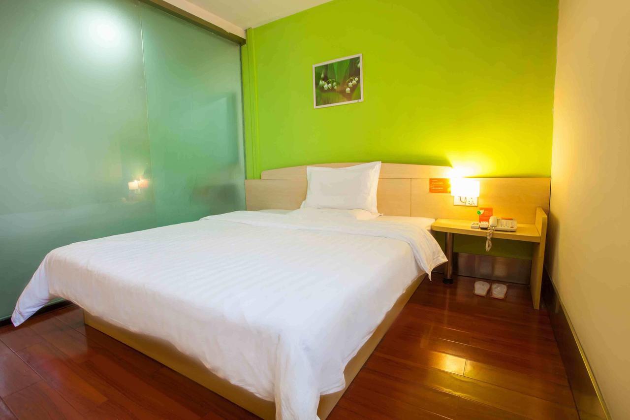 7Days Inn Shanghai Pudong New International Expo Centre Экстерьер фото